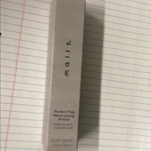 Mally perfect prep neutralizing primer used
